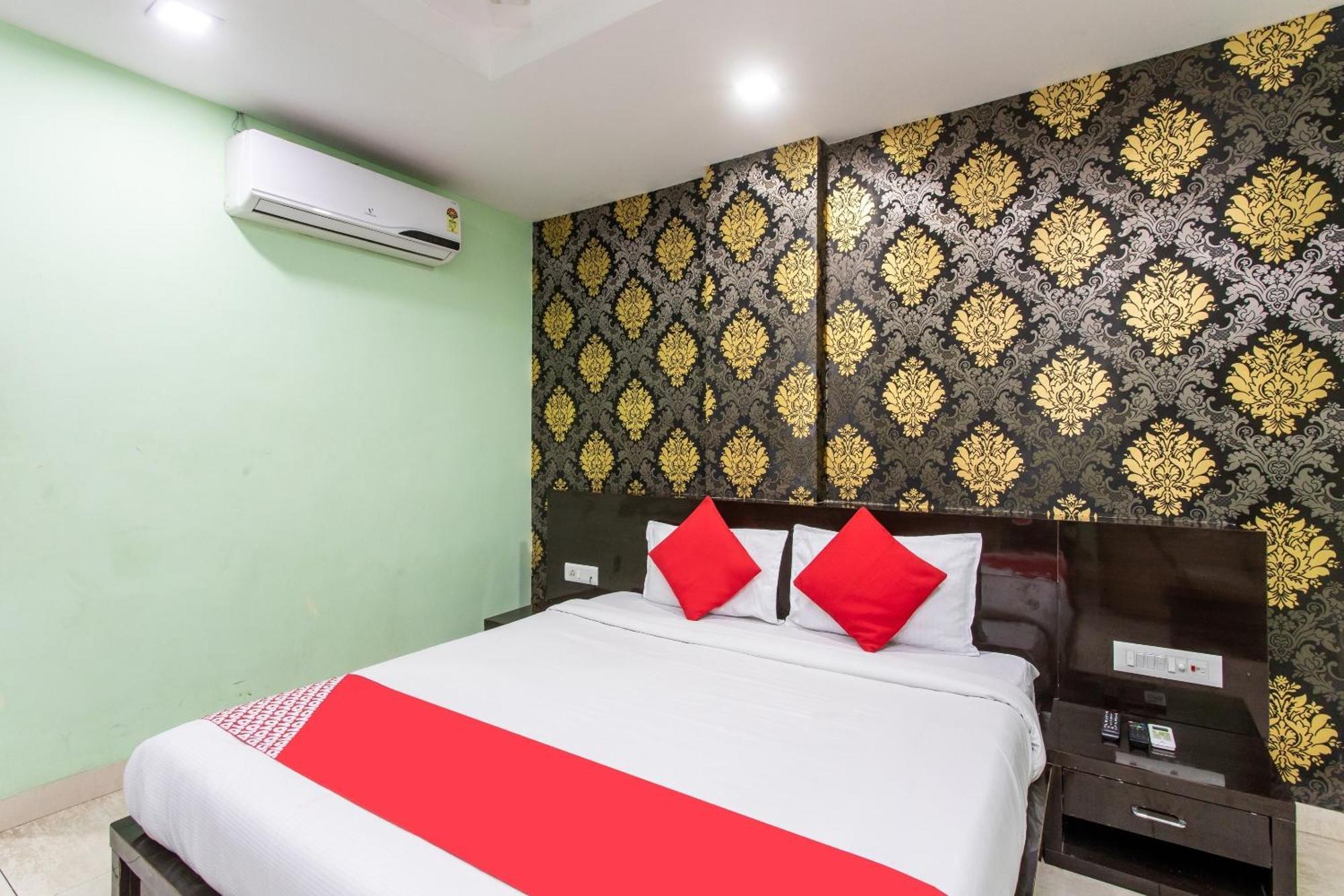 Capital O Swan Paradise Hotel 3*